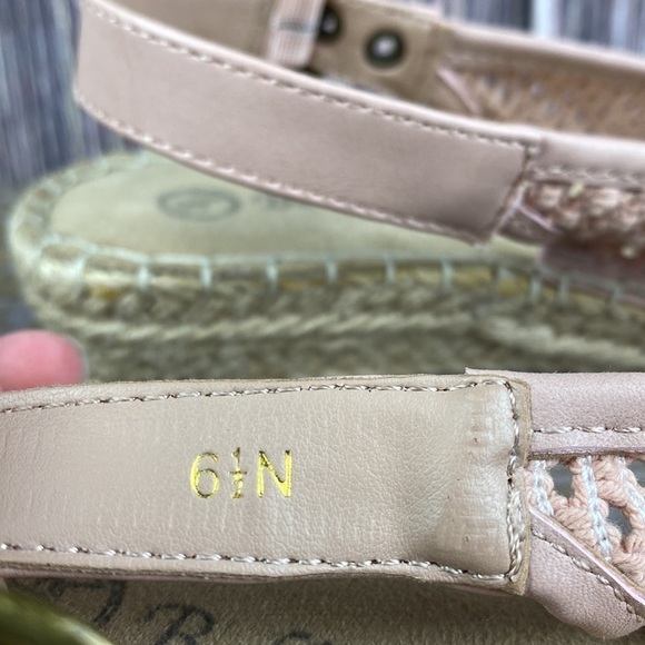 Bella Vita Women's Espadrille Wedge Sling Back Sandal In Blush Crochet- Sz 6.5 N - Picture 13 of 13